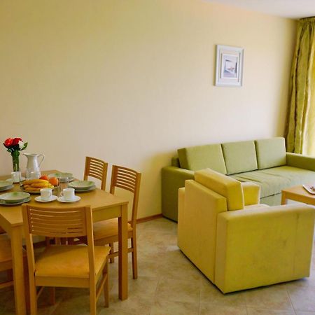 Морски Апартаменти Джулай Морнинг - July Morning Sea View Apartments Kavarna ห้อง รูปภาพ