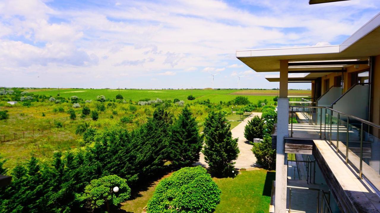 Морски Апартаменти Джулай Морнинг - July Morning Sea View Apartments Kavarna ภายนอก รูปภาพ