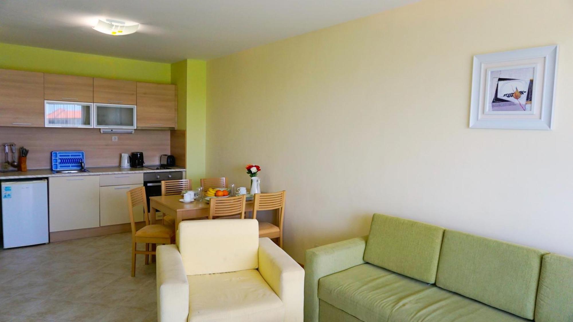 Морски Апартаменти Джулай Морнинг - July Morning Sea View Apartments Kavarna ห้อง รูปภาพ