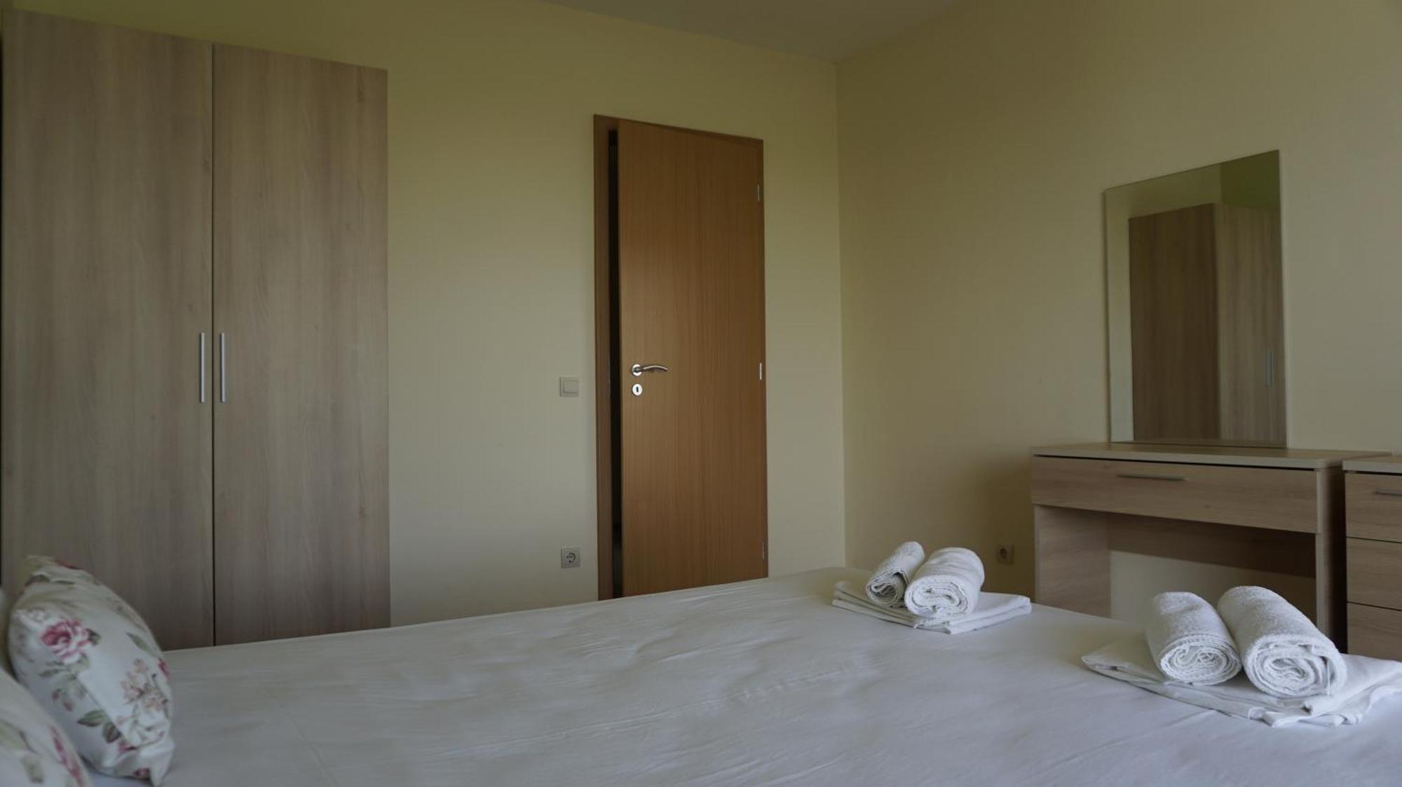 Морски Апартаменти Джулай Морнинг - July Morning Sea View Apartments Kavarna ห้อง รูปภาพ
